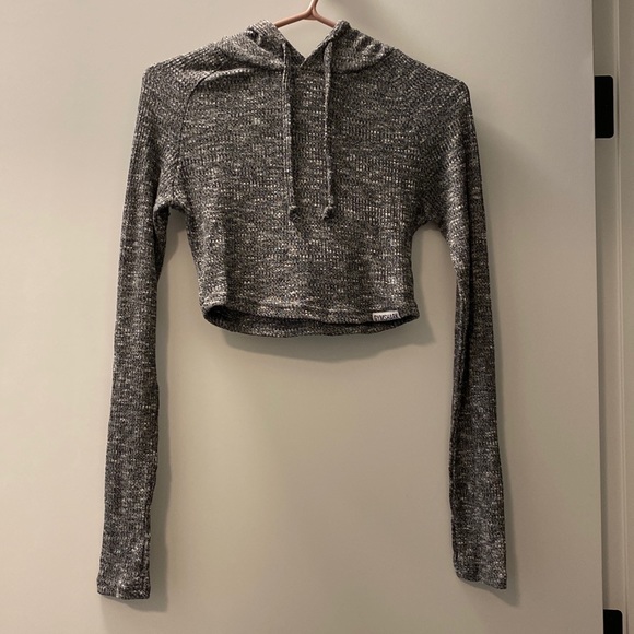 Gymshark Slounge Crop Top - Picture 3 of 5